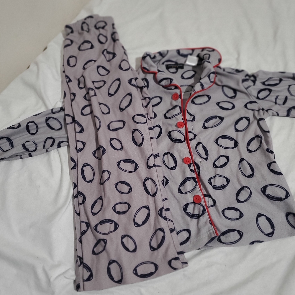 Cozy Kids Pajamas with Fun Pattern